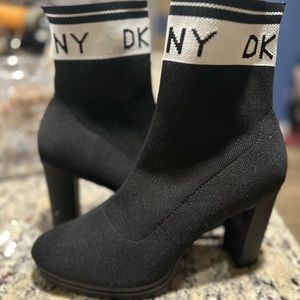 Dkny sock ankle boot with heel brand new size 11